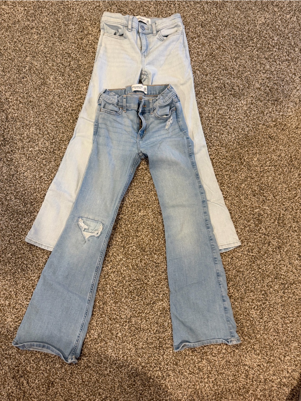 abercrombie kids light blue distressed jeans